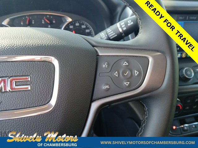 Used 2023 GMC Acadia AT4 image 32