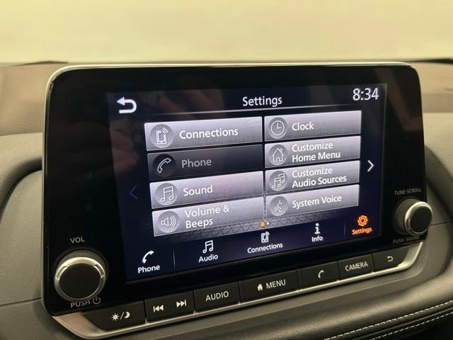 Used 2023 Nissan Rogue S image 28