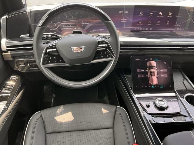 New 2026 Cadillac Escalade Sport w/ Touring Package AWD/4WD image 11