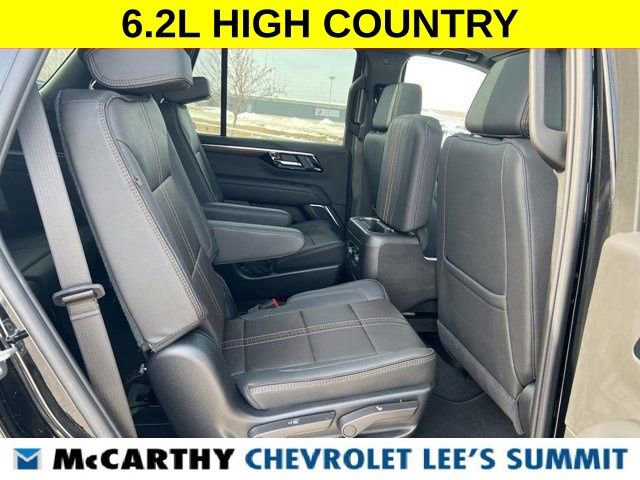 Used 2025 Chevrolet Tahoe High Country image 28