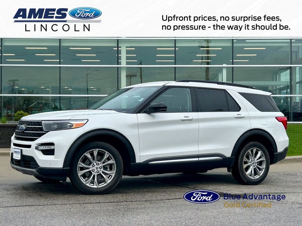Used 2024 Ford Explorer XLT w/ Equipment Group 202A AWD/4WD image 1