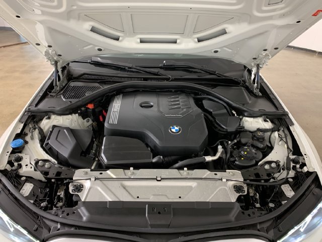 Used 2023 BMW 330i xDrive Sedan w/ Driving Assistance Package AWD/4WD image 42