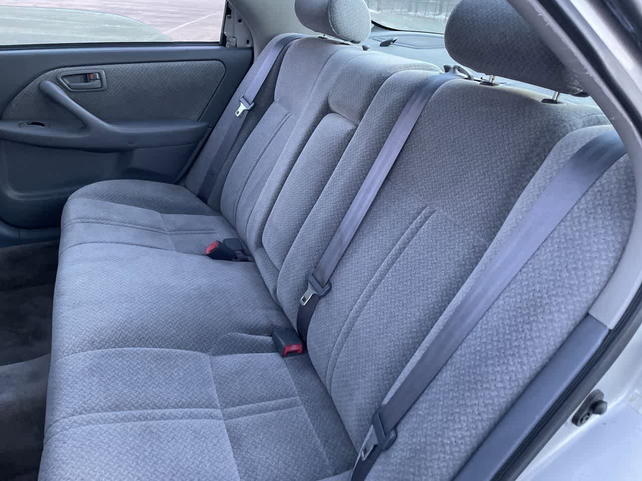 Used 2001 Toyota Camry LE image 18