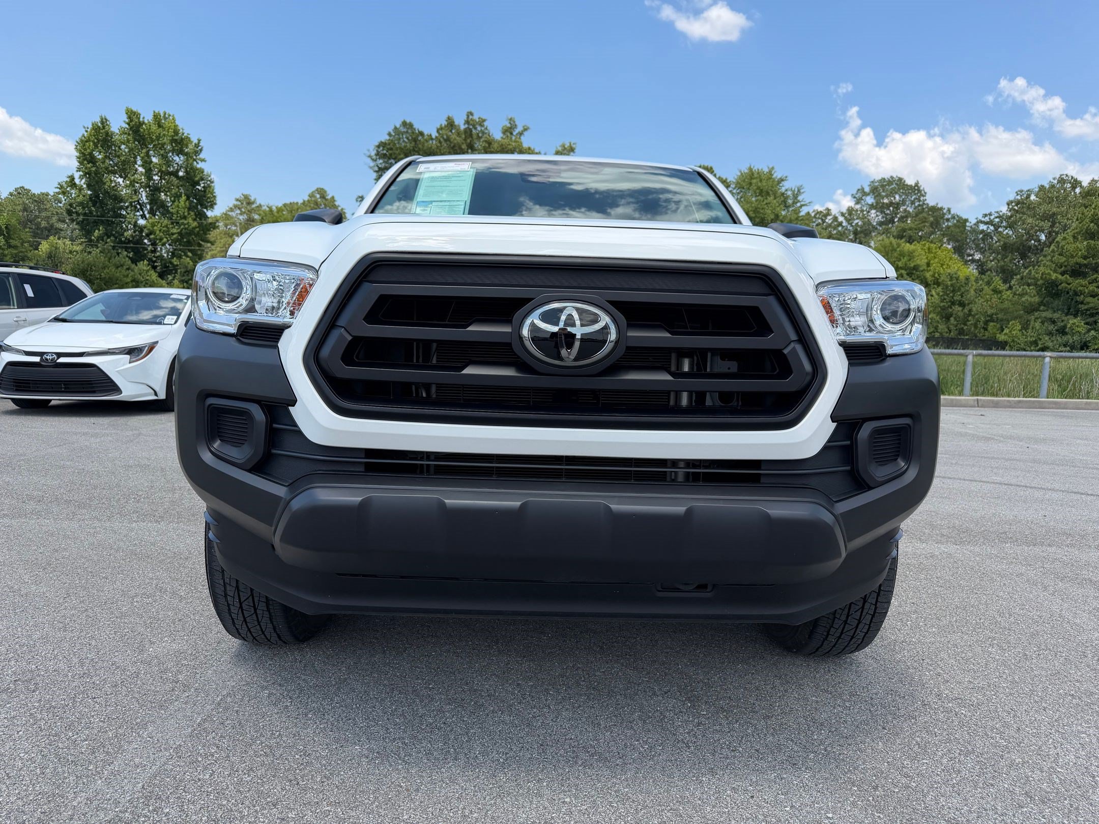 Used 2023 Toyota Tacoma SR RWD image 6