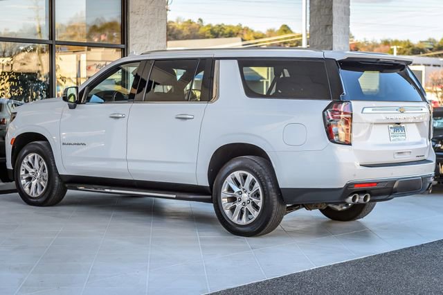 Used 2023 Chevrolet Suburban Premier image 7