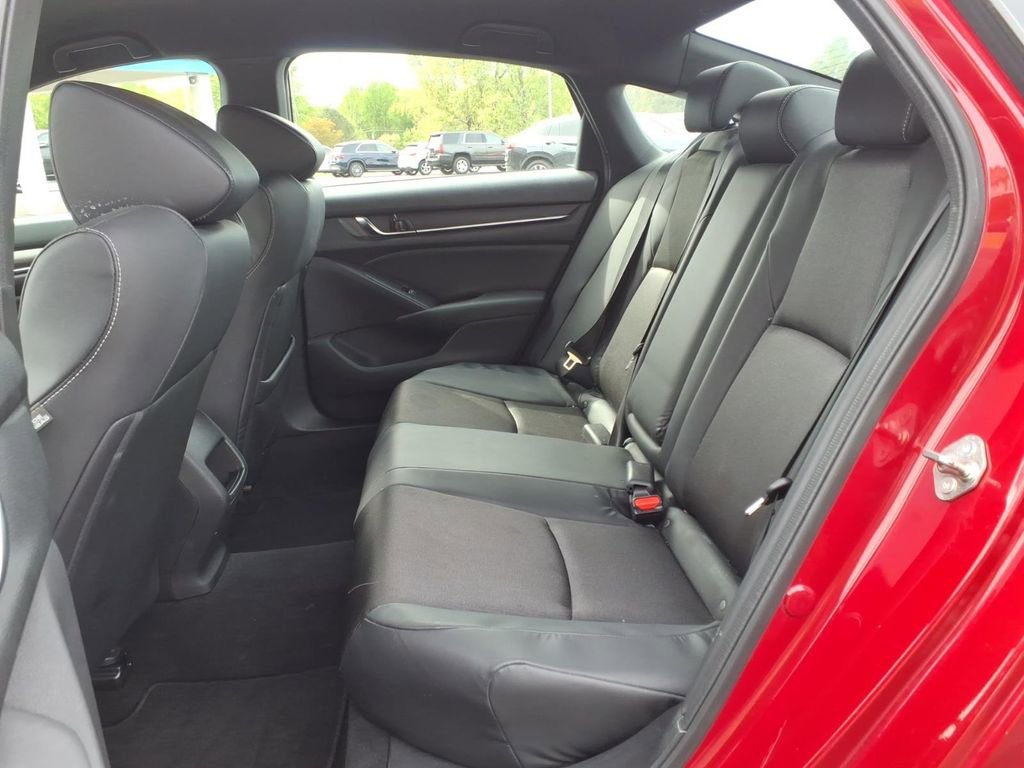 Used 2018 Honda Accord EX-L image 5