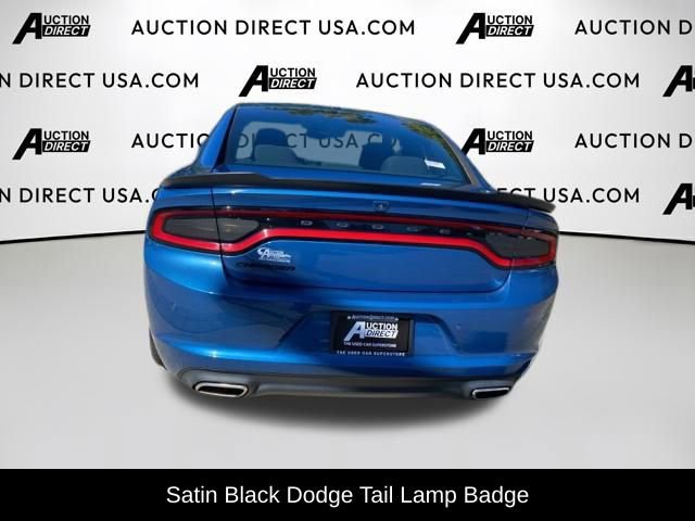 Used 2021 Dodge Charger SXT w/ Blacktop Package image 12