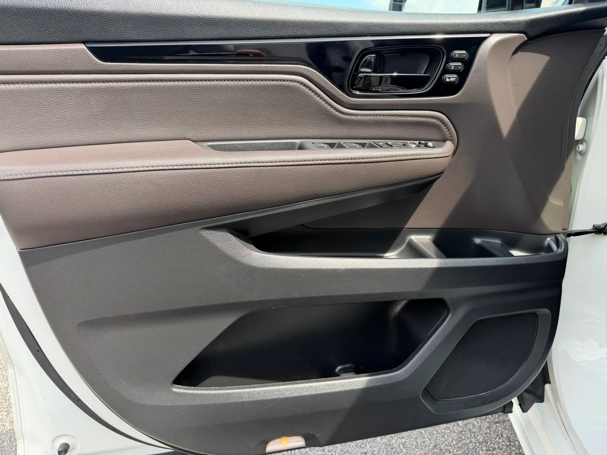 Used 2019 Honda Odyssey Elite image 10