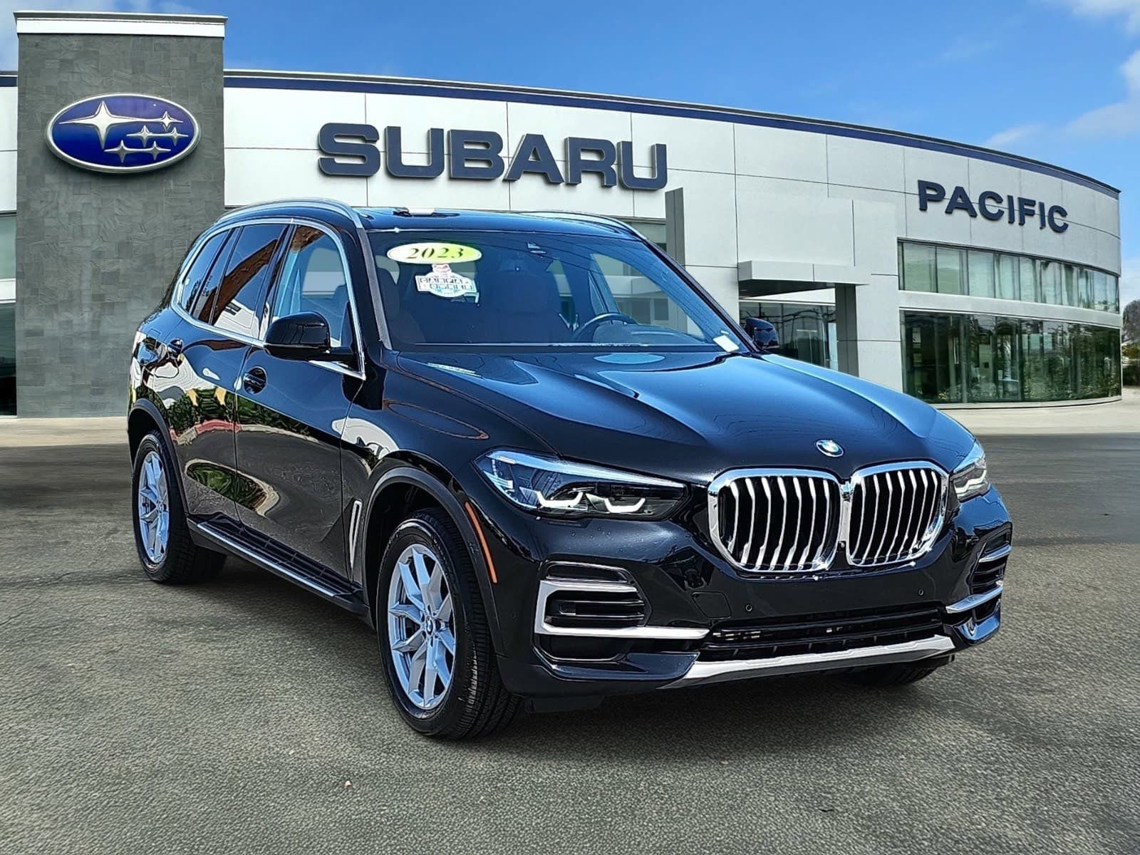 Used 2023 BMW X5 sDrive40i w/ Parking Assistance Package image 1