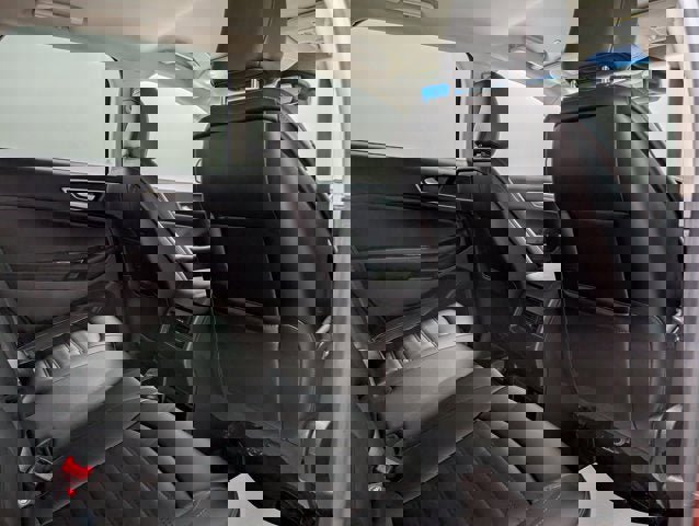 Used 2020 Ford Edge SEL w/ Convenience Package image 18