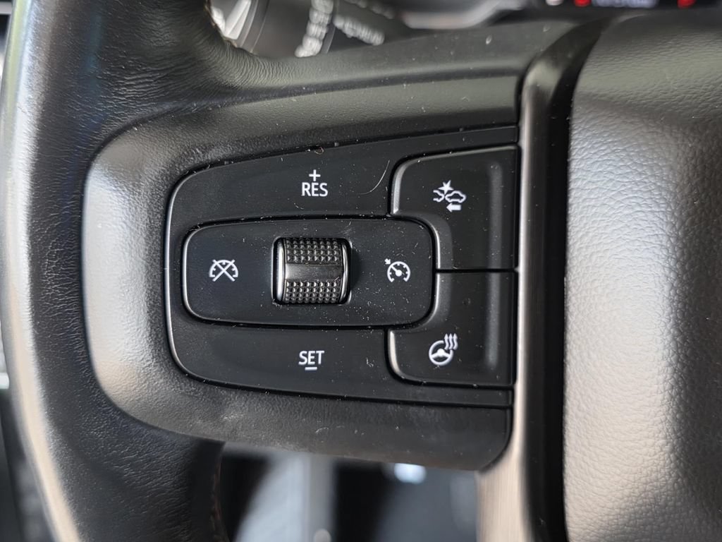 Used 2021 GMC Yukon XL AT4 w/ AT4 Premium Plus Package AWD/4WD image 26