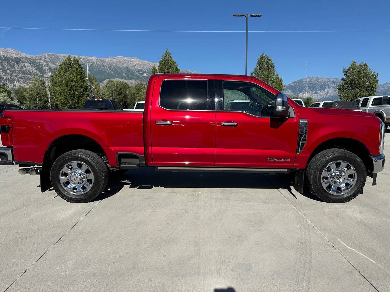Used 2024 Ford F350 King Ranch AWD/4WD image 2
