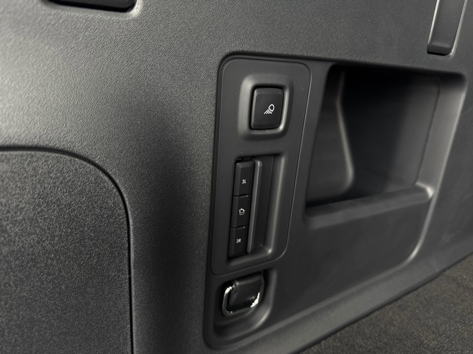 New 2025 Lincoln Navigator L Reserve w/ Jet Appearance Package image 17