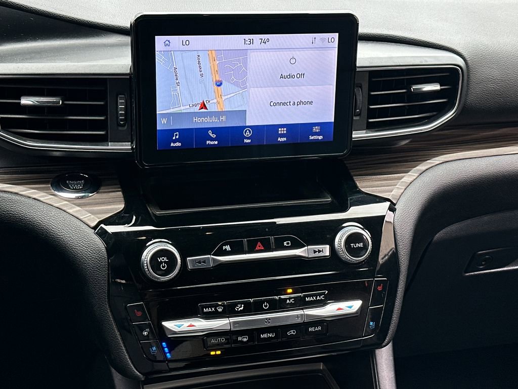 Used 2022 Ford Explorer Limited w/ Equipment Group 301A image 16