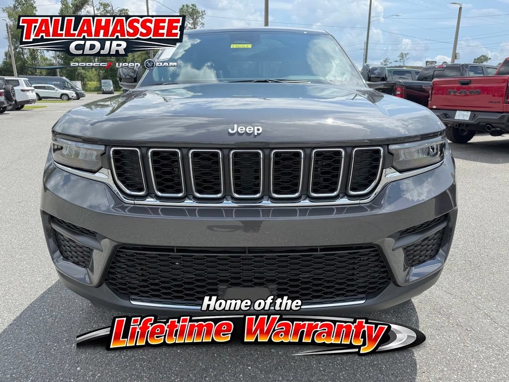 New 2026 Jeep Grand Cherokee Laredo RWD image 10