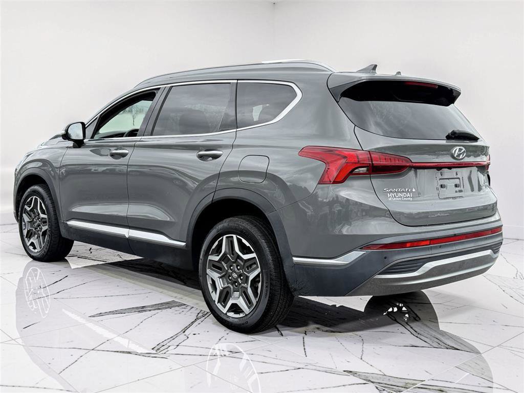 Used 2023 Hyundai Santa Fe SEL Premium image 3