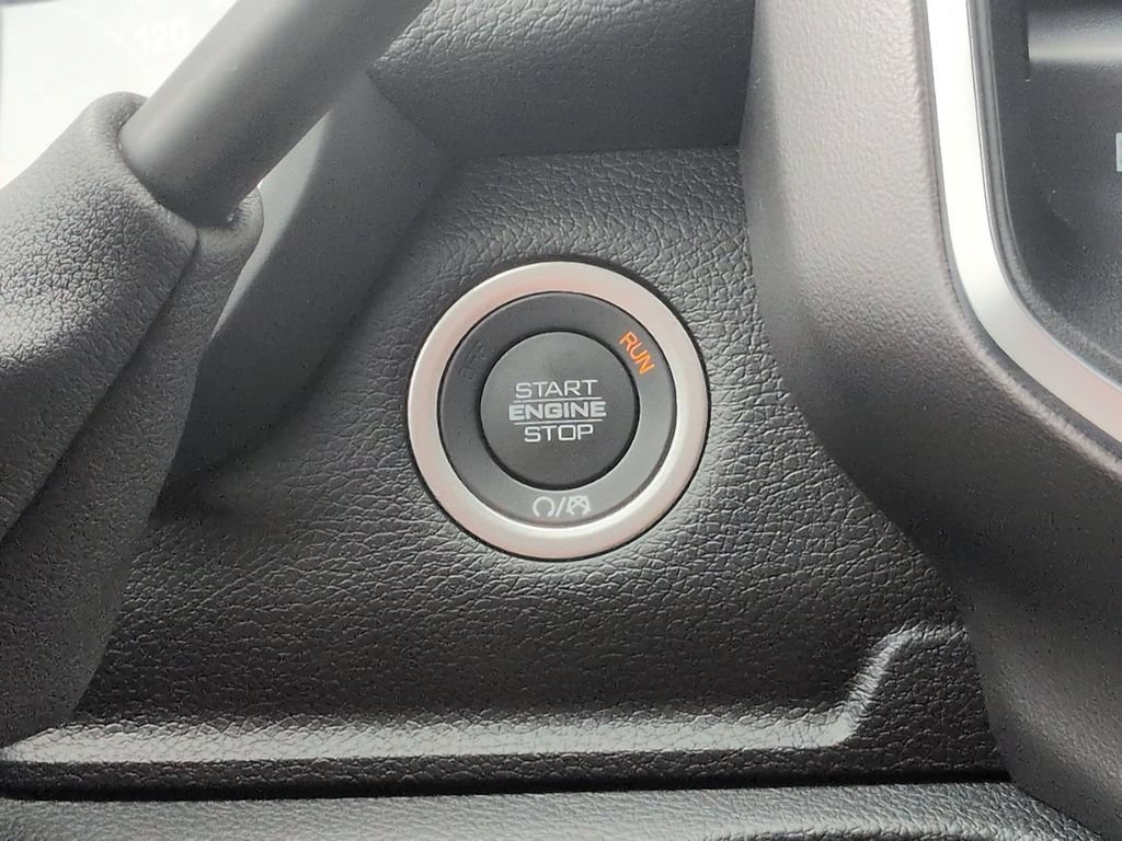 New 2026 RAM 3500 Big Horn AWD/4WD image 26