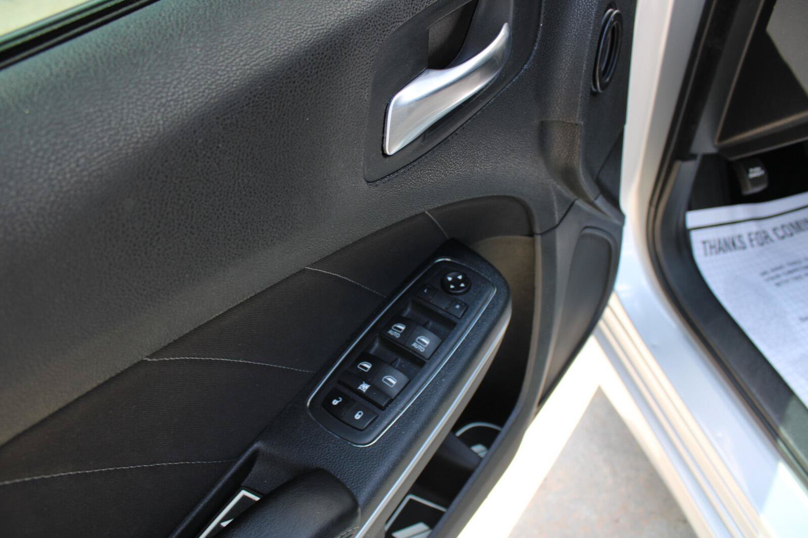 Used 2021 Dodge Charger R/T RWD image 13