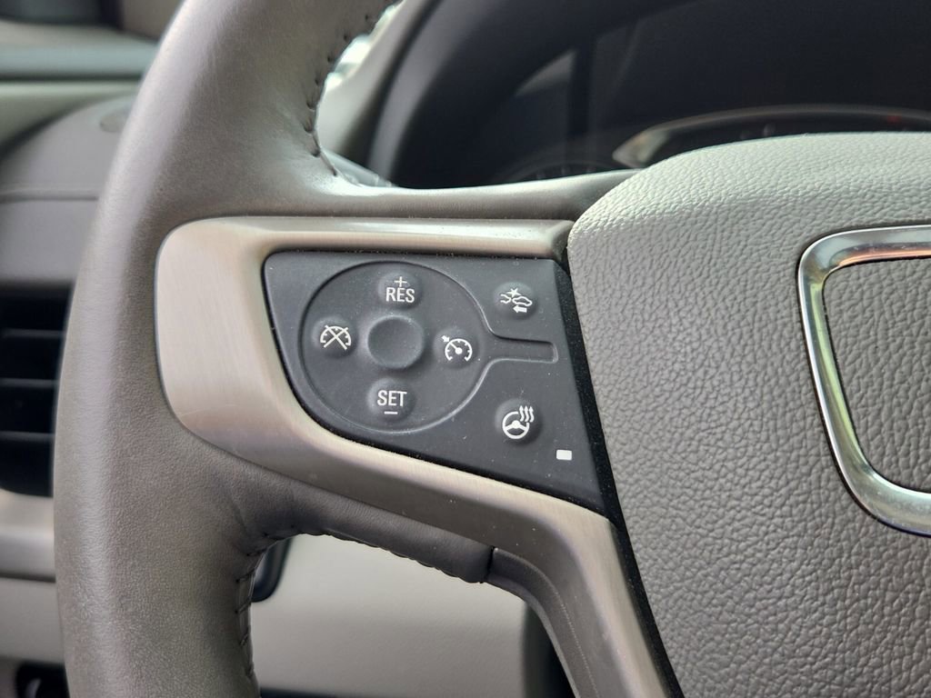 Used 2019 GMC Terrain Denali w/ Advanced Safety Package image 24