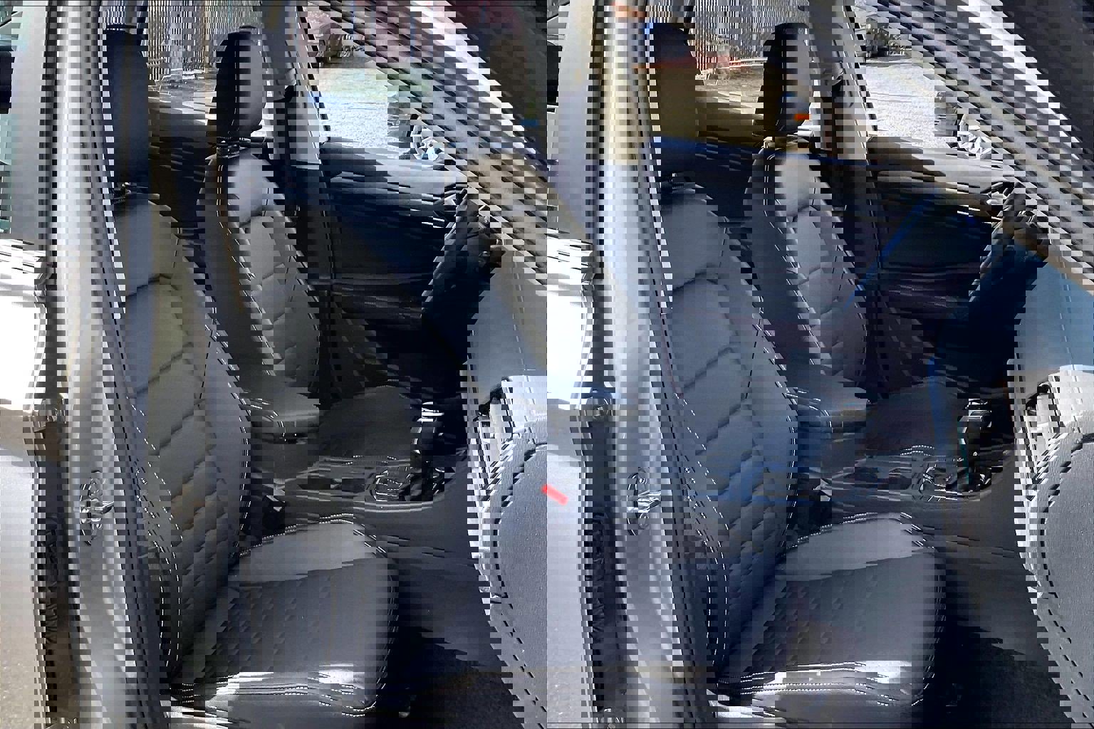 Certified 2024 Volkswagen Jetta SE image 6