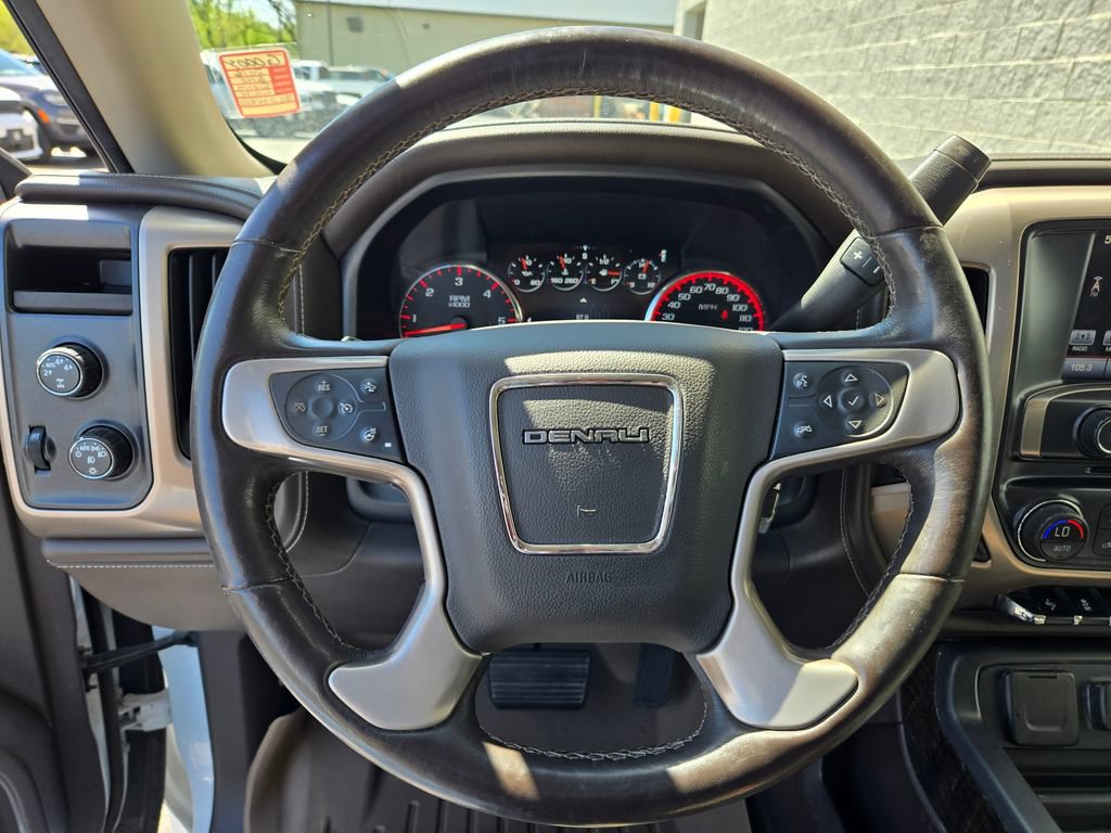 Used 2016 GMC Sierra 1500 Denali w/ Enhanced Driver Alert Package AWD/4WD image 19