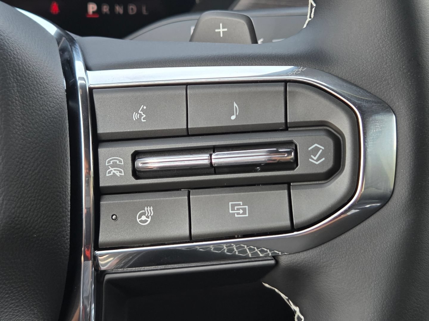 New 2026 GMC Acadia Denali w/ Super Cruise Package AWD/4WD image 31