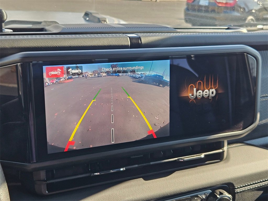 Used 2024 Jeep Wrangler Unlimited Rubicon 392 image 21