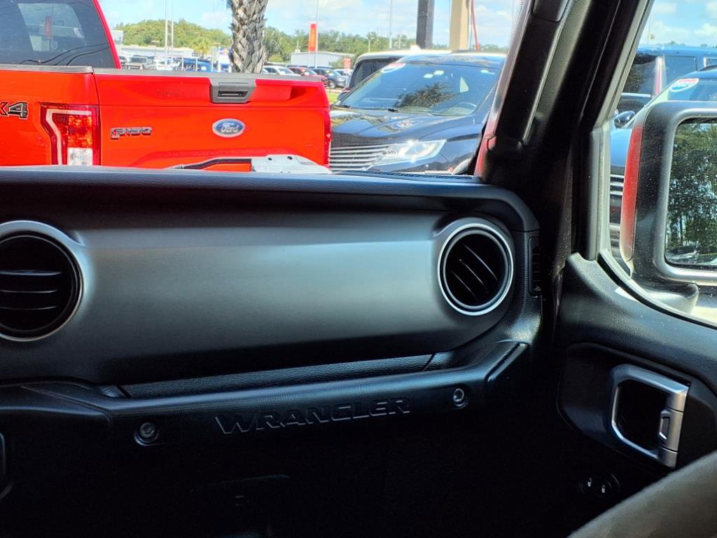 Used 2020 Jeep Wrangler Unlimited Sport S image 16