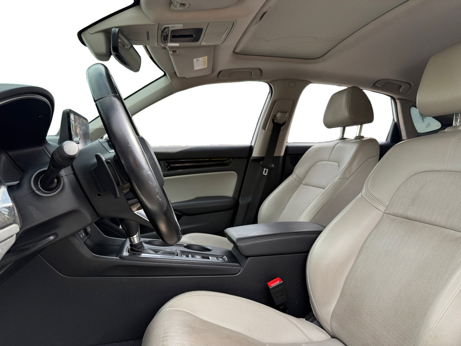 Used 2022 Honda Civic Touring image 9