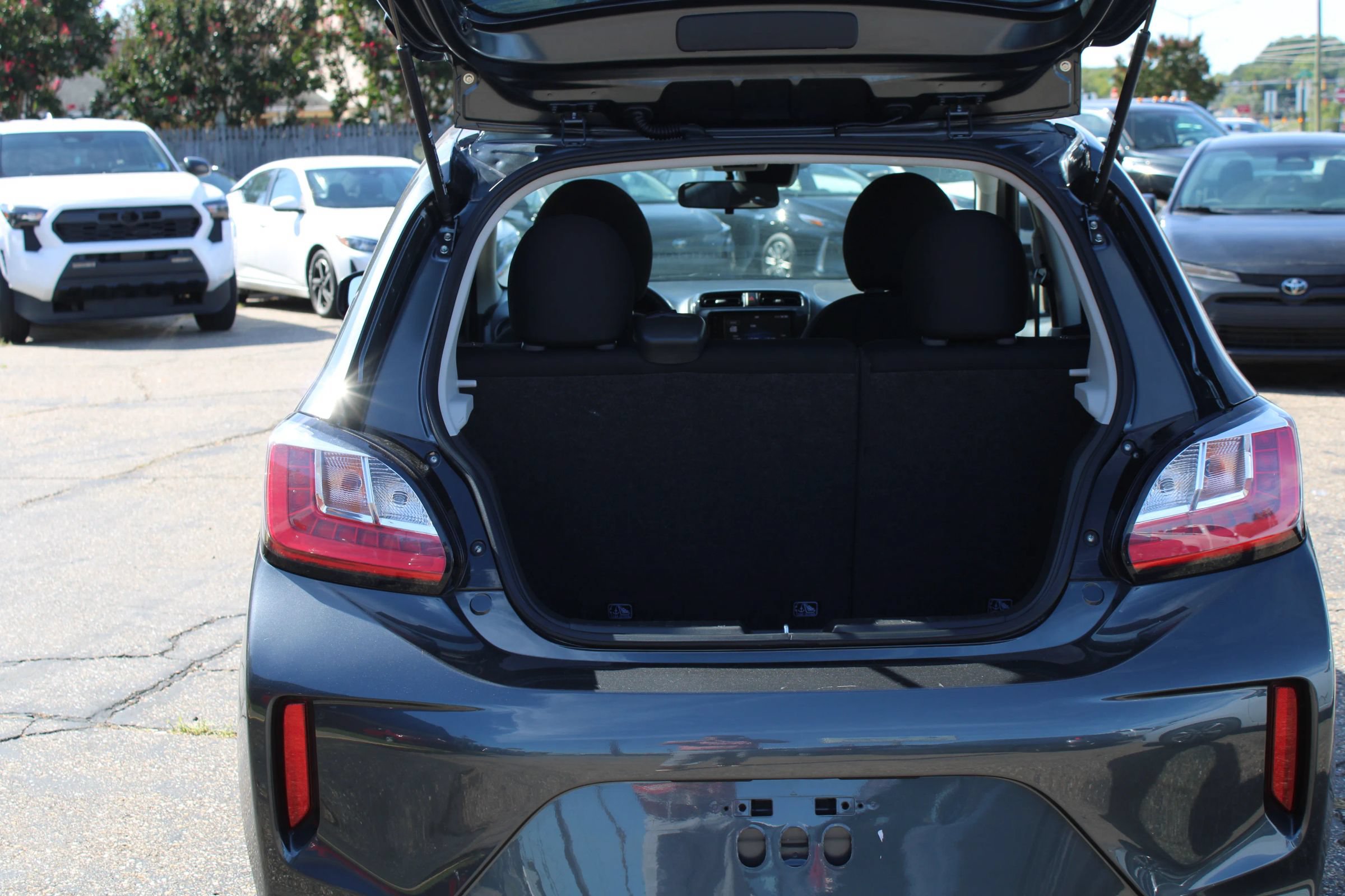 Used 2024 Mitsubishi Mirage ES FWD image 8