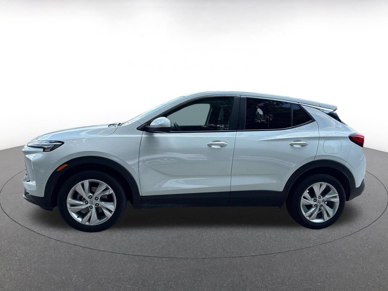 Used 2025 Buick Encore GX Preferred FWD image 7