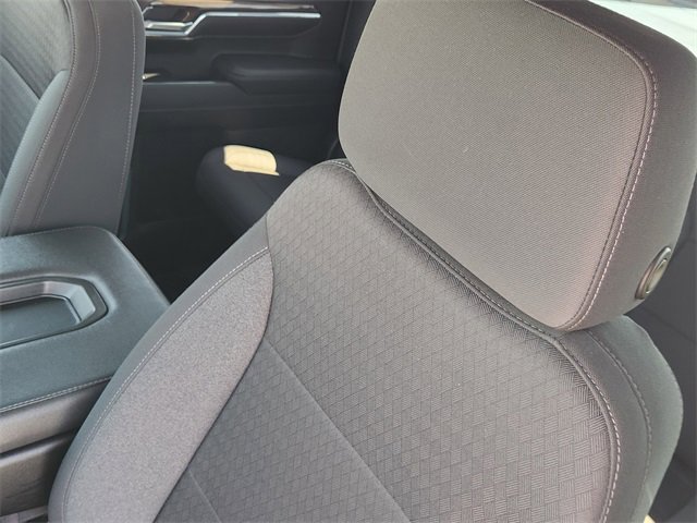 Used 2023 Chevrolet Silverado 1500 LT image 24