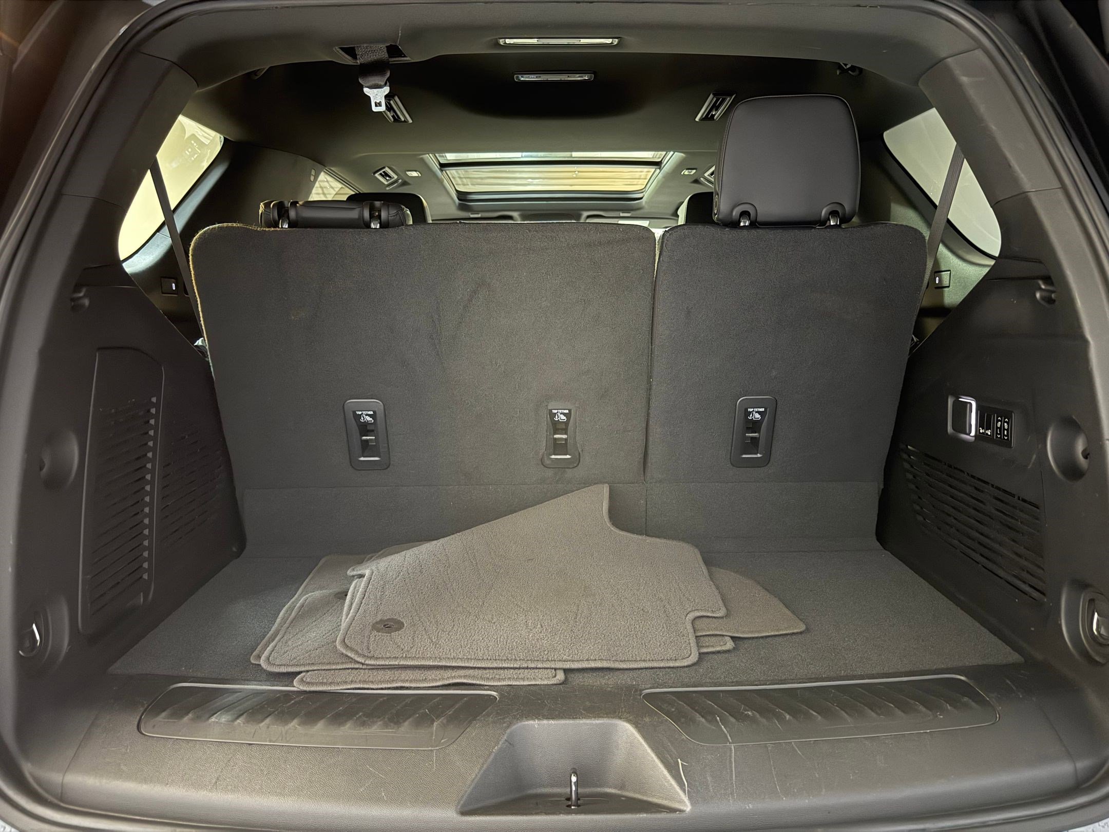 Used 2022 Chevrolet Tahoe LT w/ LT Signature Package image 44