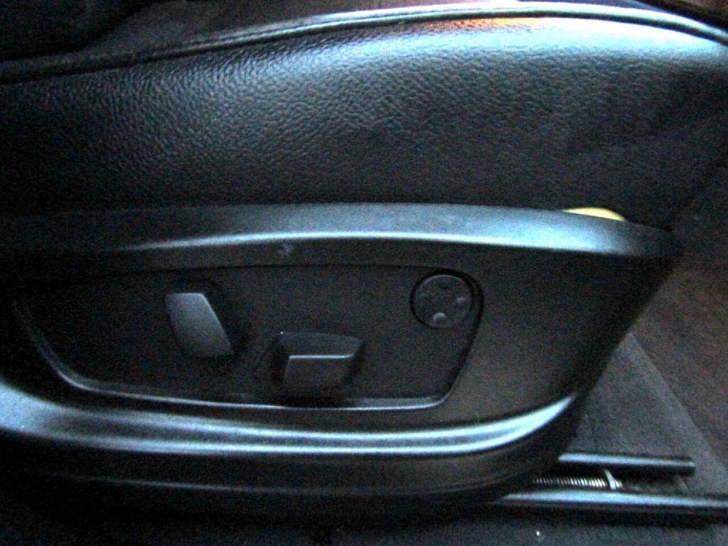 Used 2011 BMW X5 xDrive35i AWD/4WD image 16