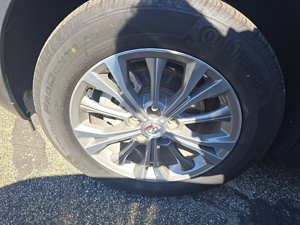 Used 2023 Buick Envision Preferred AWD/4WD image 9