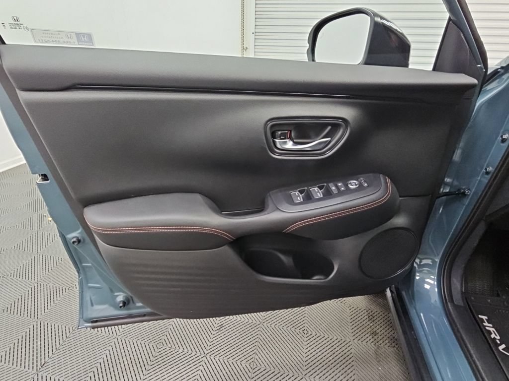 New 2027 Honda HR-V Sport image 27