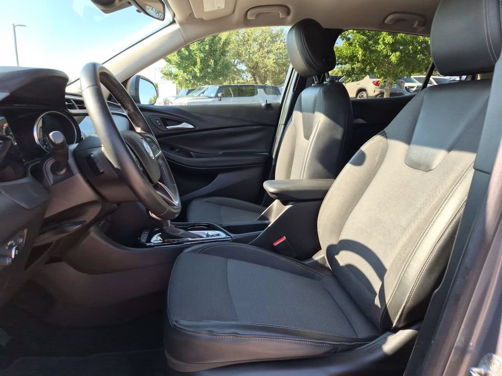 Used 2021 Buick Encore GX Select AWD/4WD image 20