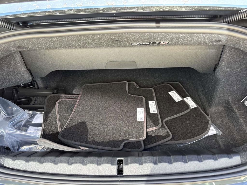 New 2026 BMW 430i xDrive Convertible w/ M Sport Package image 9