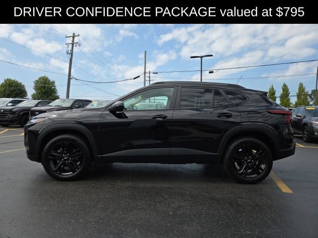 Used 2024 Chevrolet Trax ACTIV w/ Sunroof Package FWD image 5