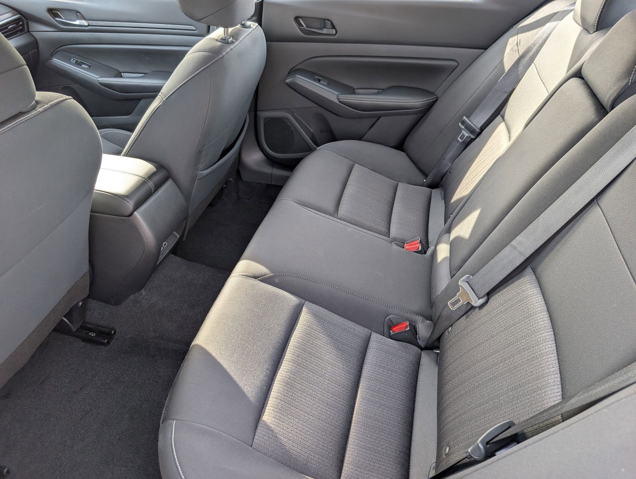 Used 2024 Nissan Altima 2.5 SV image 26