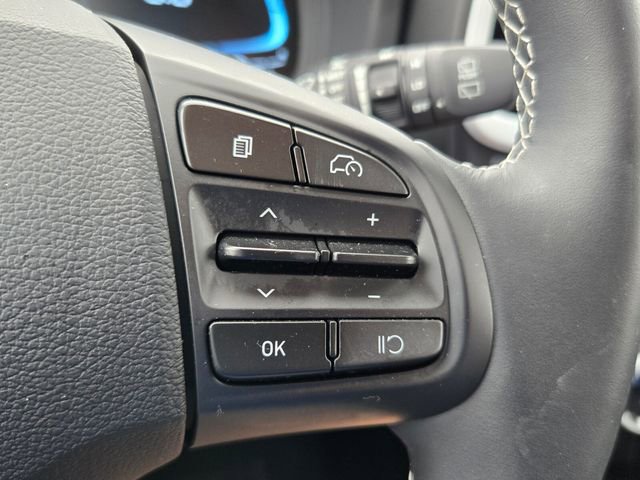 New 2025 Hyundai Venue Limited image 13