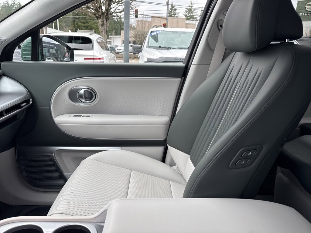 Used 2026 Hyundai Ioniq 9 Calligraphy image 31