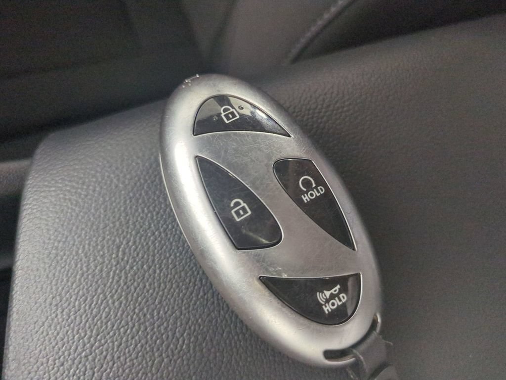 Used 2024 Hyundai Elantra SEL w/ Convenience Package FWD image 36