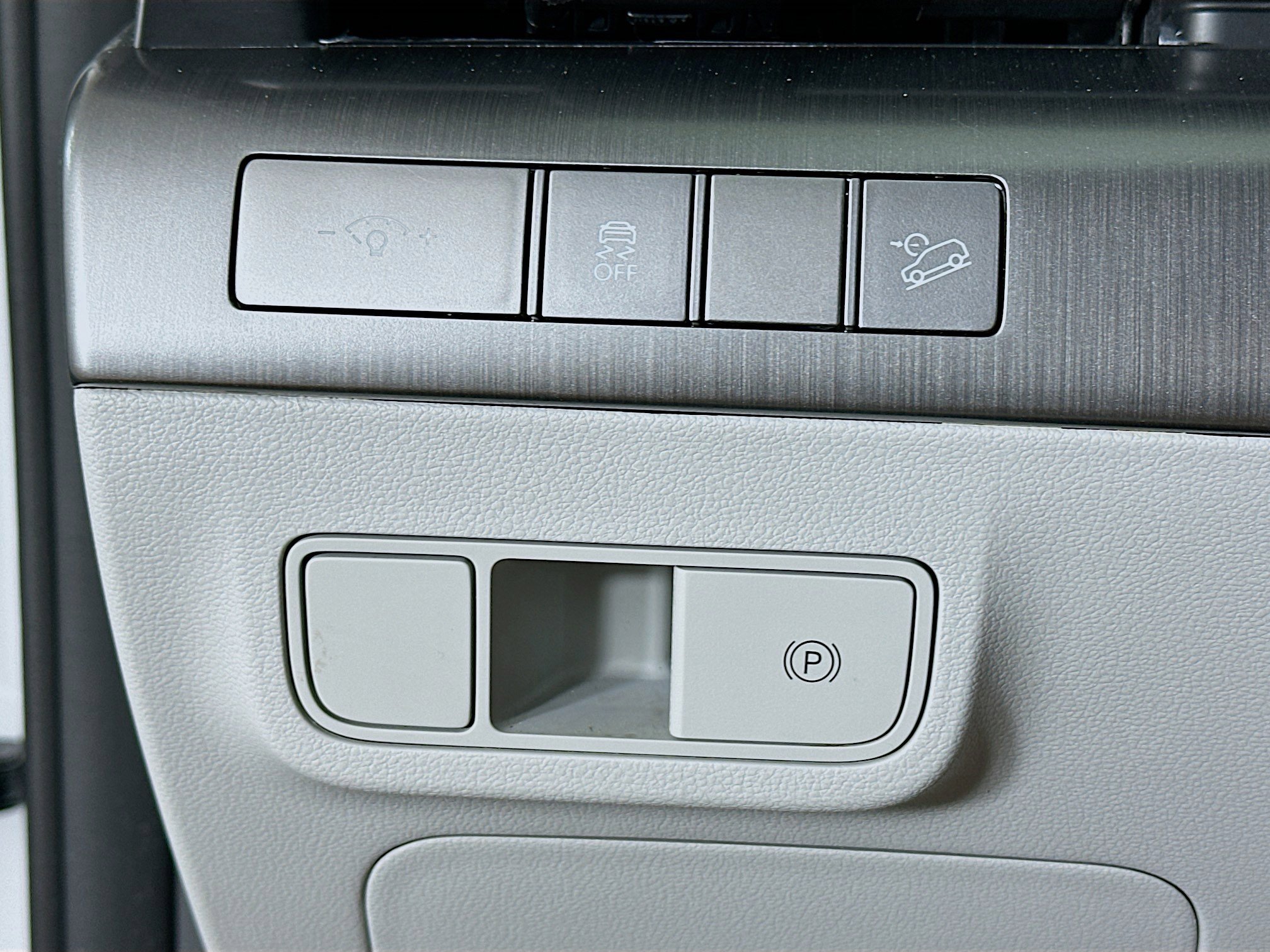 Used 2024 Hyundai Kona SEL image 17