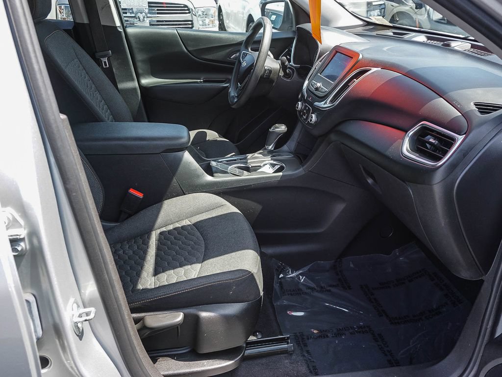 Used 2021 Chevrolet Equinox LT FWD image 12