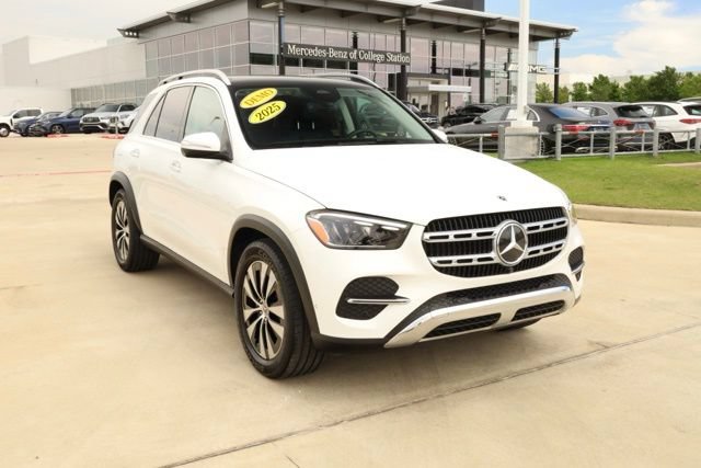 Certified 2025 Mercedes-Benz GLE 350 4MATIC image 3