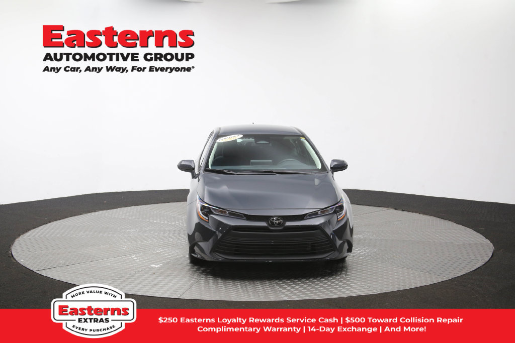 Used 2026 Toyota Corolla LE FWD image 49