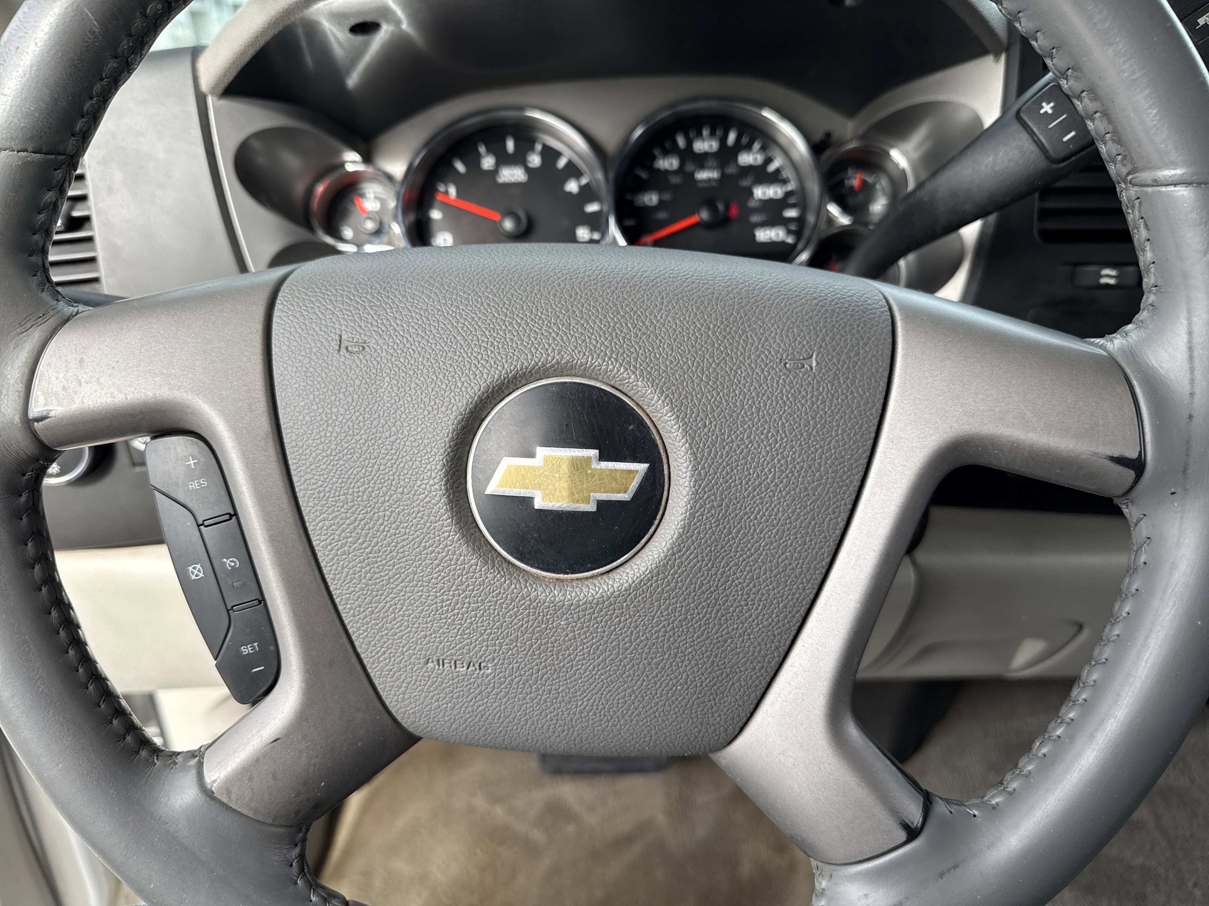 Used 2014 Chevrolet Silverado 2500 LT image 14