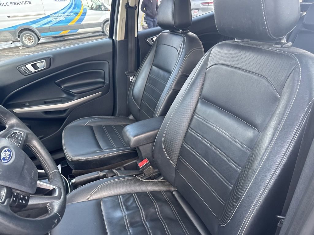 Used 2020 Ford EcoSport Titanium image 4