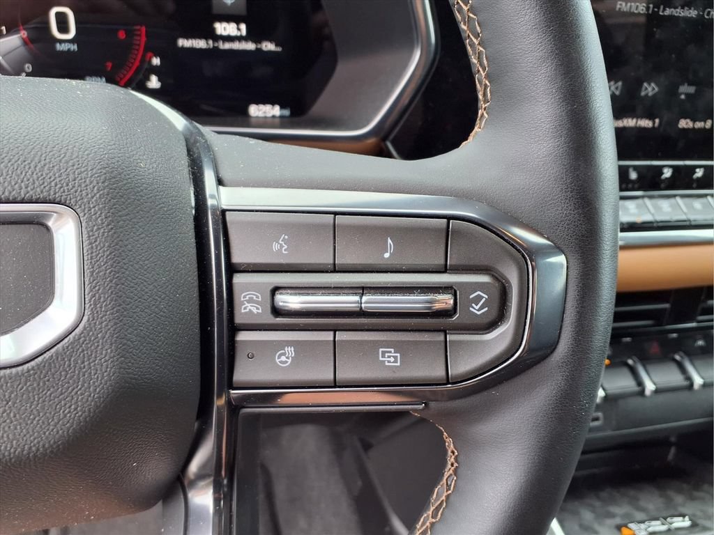 Certified 2026 GMC Canyon AT4 w/ AT4 Premium Package AWD/4WD image 23